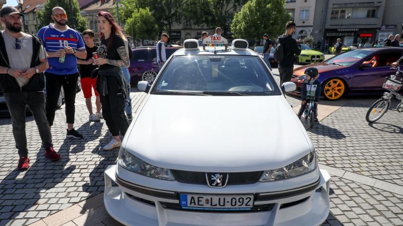 Szombathely szívében varázslatos autók sokasága tette különlegessé a Fő teret - nézd meg a videót és a lenyűgöző fotókat!