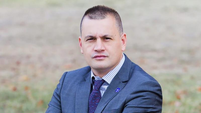 A főügyészt feljelentették egy bántalmazott egyetemista lány ügyében történt visszaélés gyanúja miatt.
