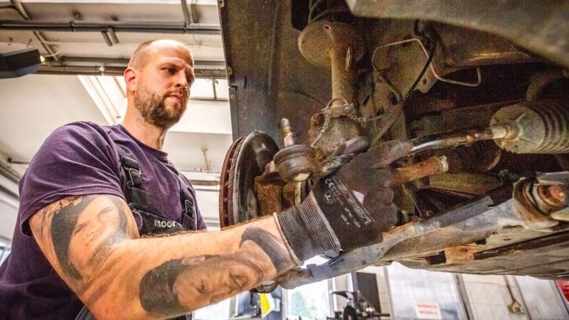Óriási költségek: ezek a használt autók a leggyorsabban esnek átértékelésen!