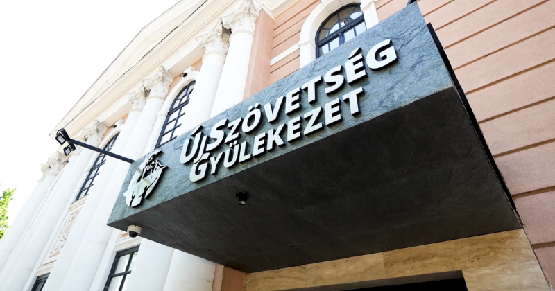 Egyszer hatan fogtunk össze, hogy megfékezzünk egy embert, akit teljesen elborított egy démoni erő.