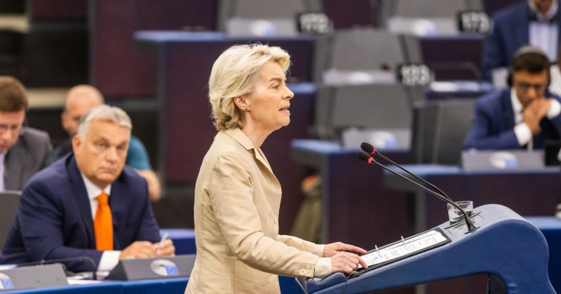 Magyarország továbbra is lemaradó helyen áll, csupán egy területen tapasztalható pozitív változás a jogállamiság vonatkozásában.
