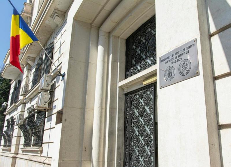 Fantasztikus: júniusban mekkora különnyugdíjakban részesültek a bírók, ügyészek és diplomaták | Székelyhon