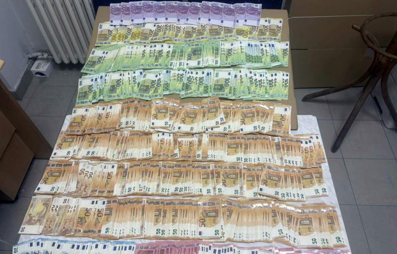 A vajdasági rendfenntartók 30 kilogramm kábítószert foglaltak le, ezzel jelentős csapást mérve a helyi drogkereskedelemre.