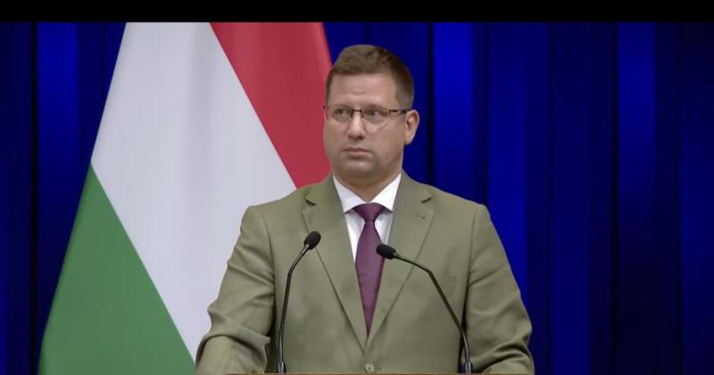 Gulyás Gergelyt kérdezték Varga Juditról, és a válaszában kifejezte véleményét a miniszter asszony munkájáról és szerepéről a kormányban.